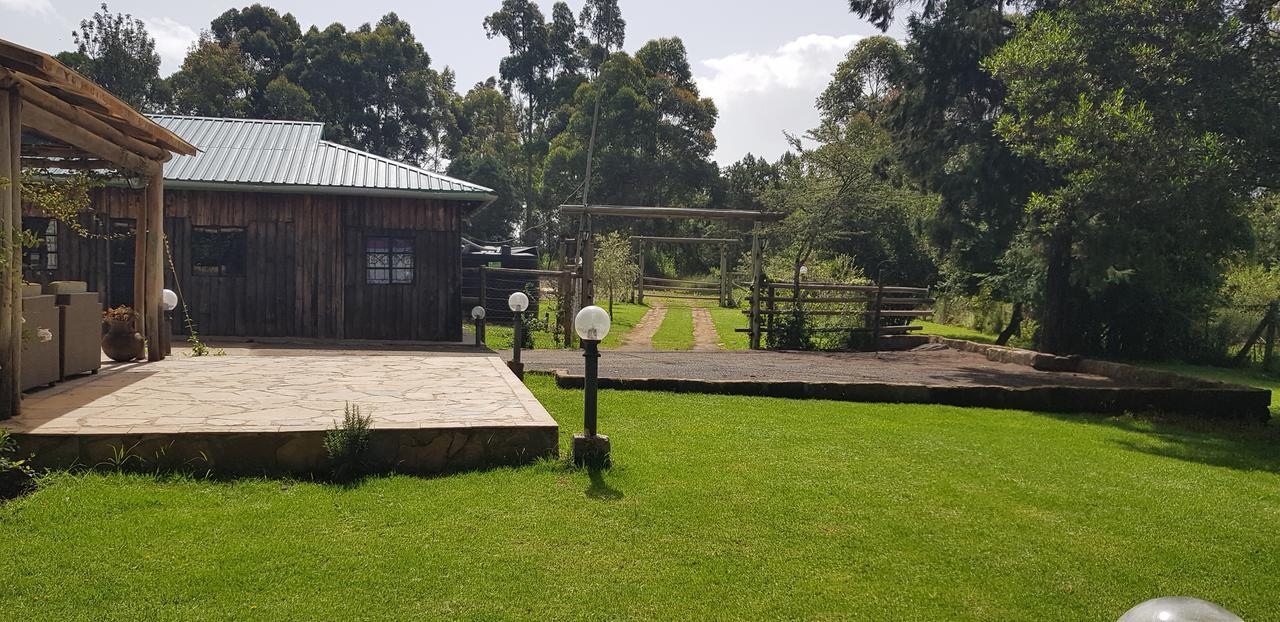Villa Ngomongo Nanyuki Esterno foto